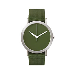 EXTRA NORMAL CASUAL Green dial