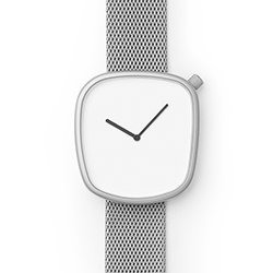 Pebble Matt Steel on German Made Milanese Mesh Band