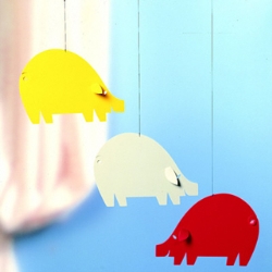98/ Piggy Mobile